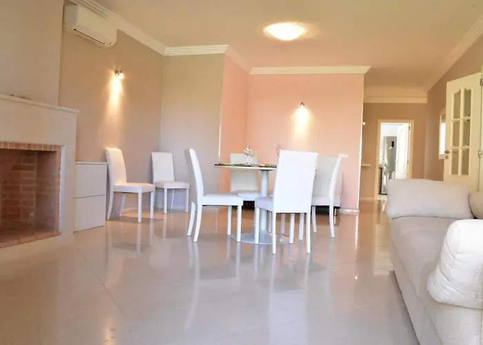 Vendégház The Albufeira Concierge - Santa Eulalia 4*